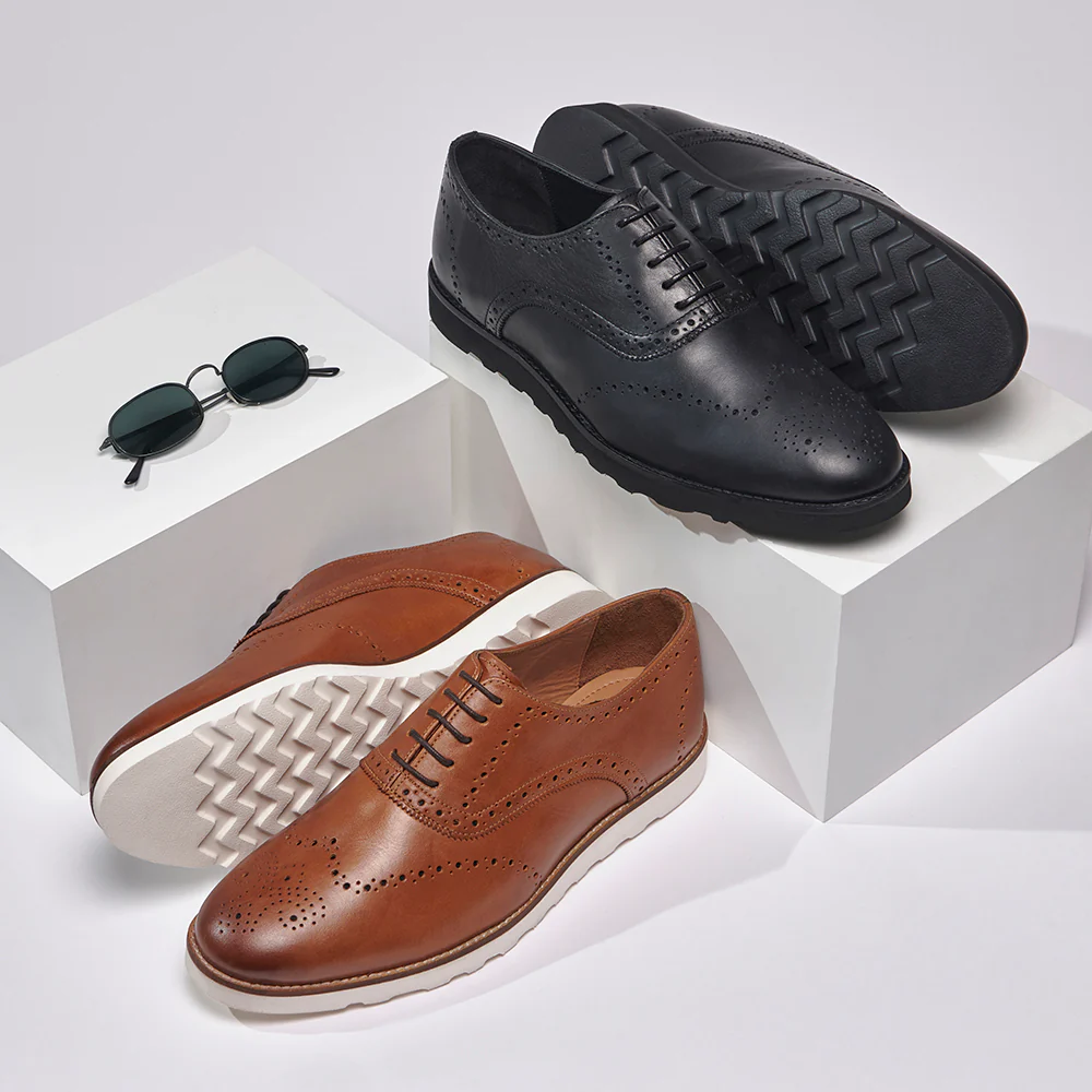 Apex Brogue - Black - Image 6