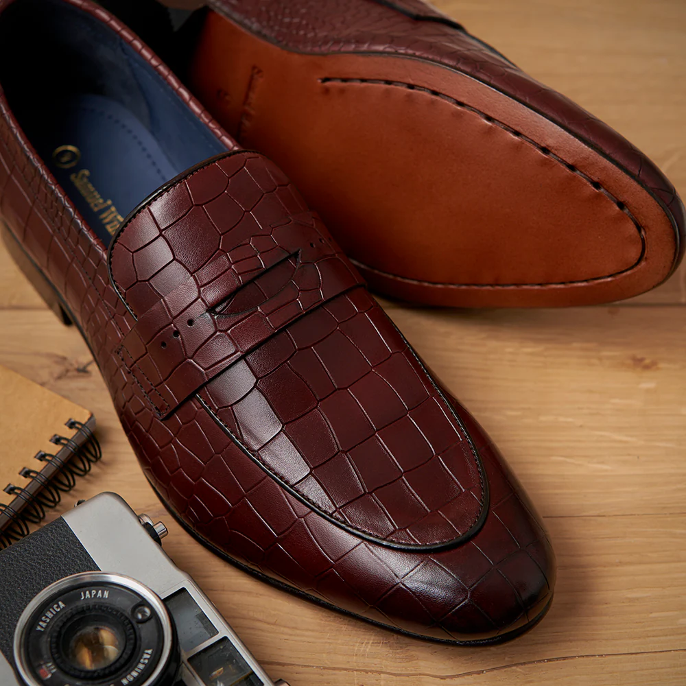 Croc Loafer - Burgundy - Image 6